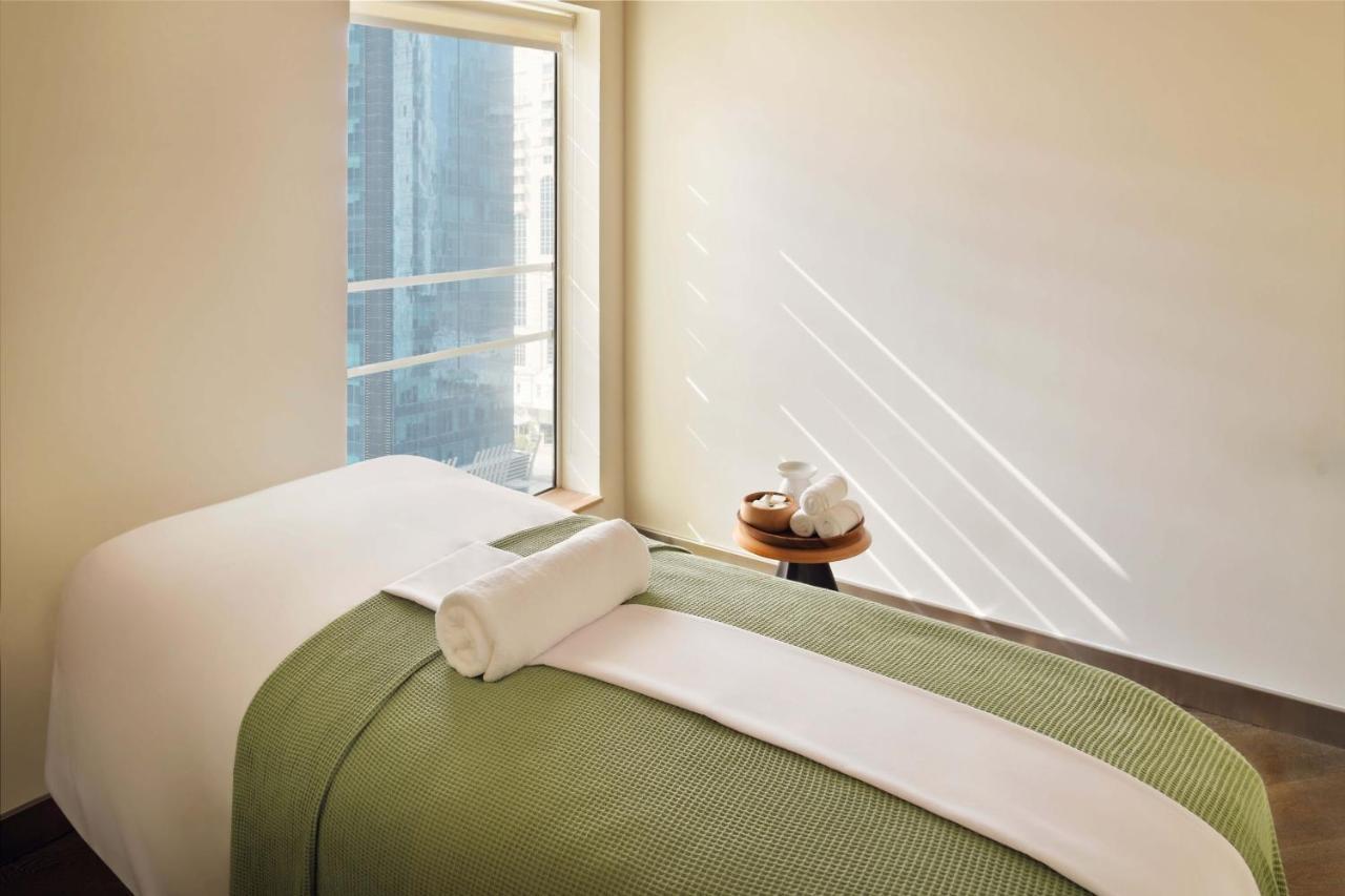 Element By Westin City Center Ad-Dauha Zewnętrze zdjęcie A massage bed